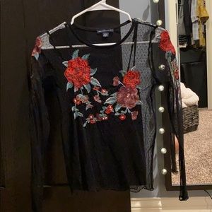 American Eagle Long Sleeve